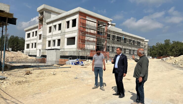 Kıratlı: “Mezitli Devlet Hastanesi inşaatında çalışmaların yüzde 40’ı tamamlandı”